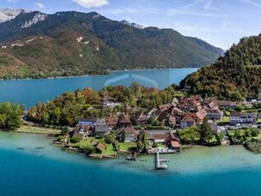 Appartement à vendre - Première occupation 512 500 € 4 pièces 3 chambres 74 m² Étage 2/2 Duingt 74410