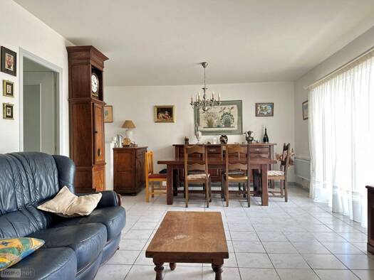 Maison de plain-pied à vendre 273 000 € 3 pièces 2 chambres 88 m² 351 m² de terrain Est Saint-Vincent-de-Tyrosse 40230