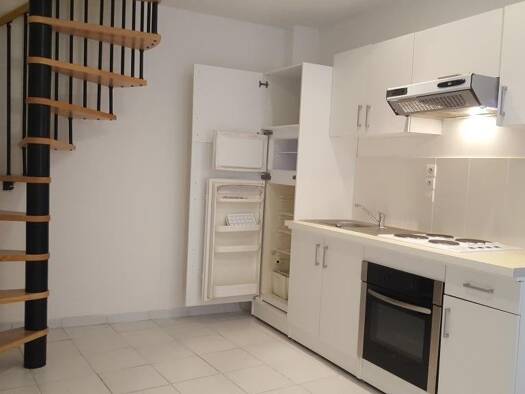 Maison à louer 410 € 2 pièces 1 chambre 27 m² Paulhan 34230