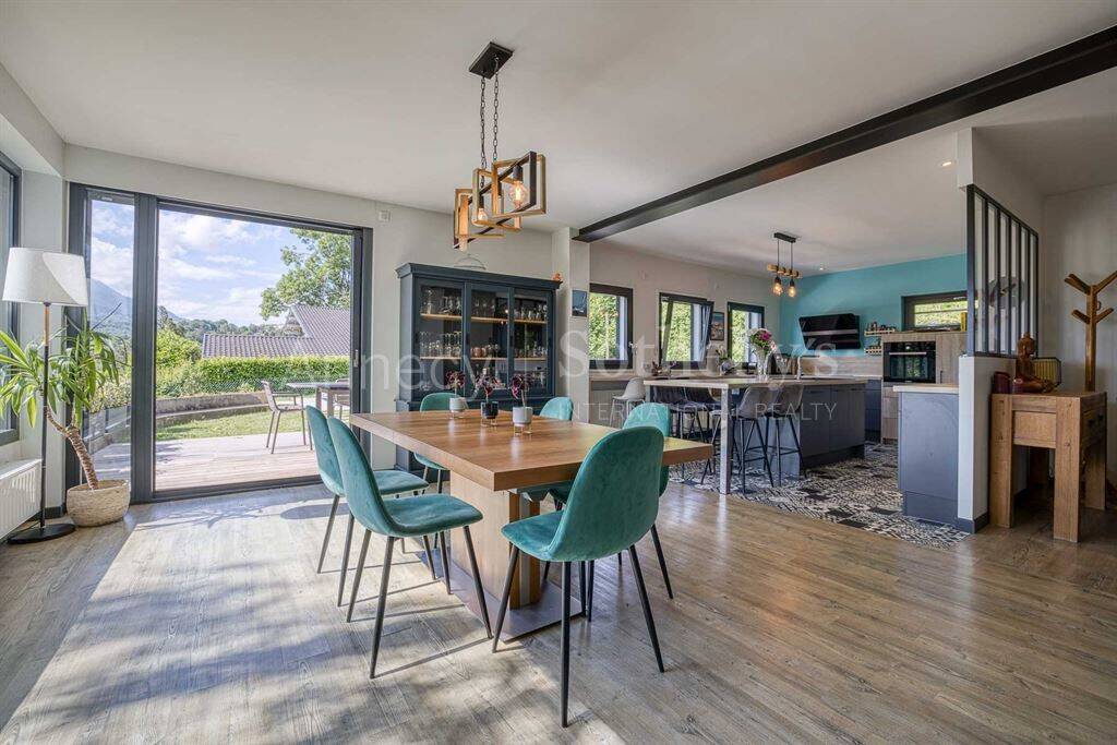 Maison à vendre, 340m², SEVRIER