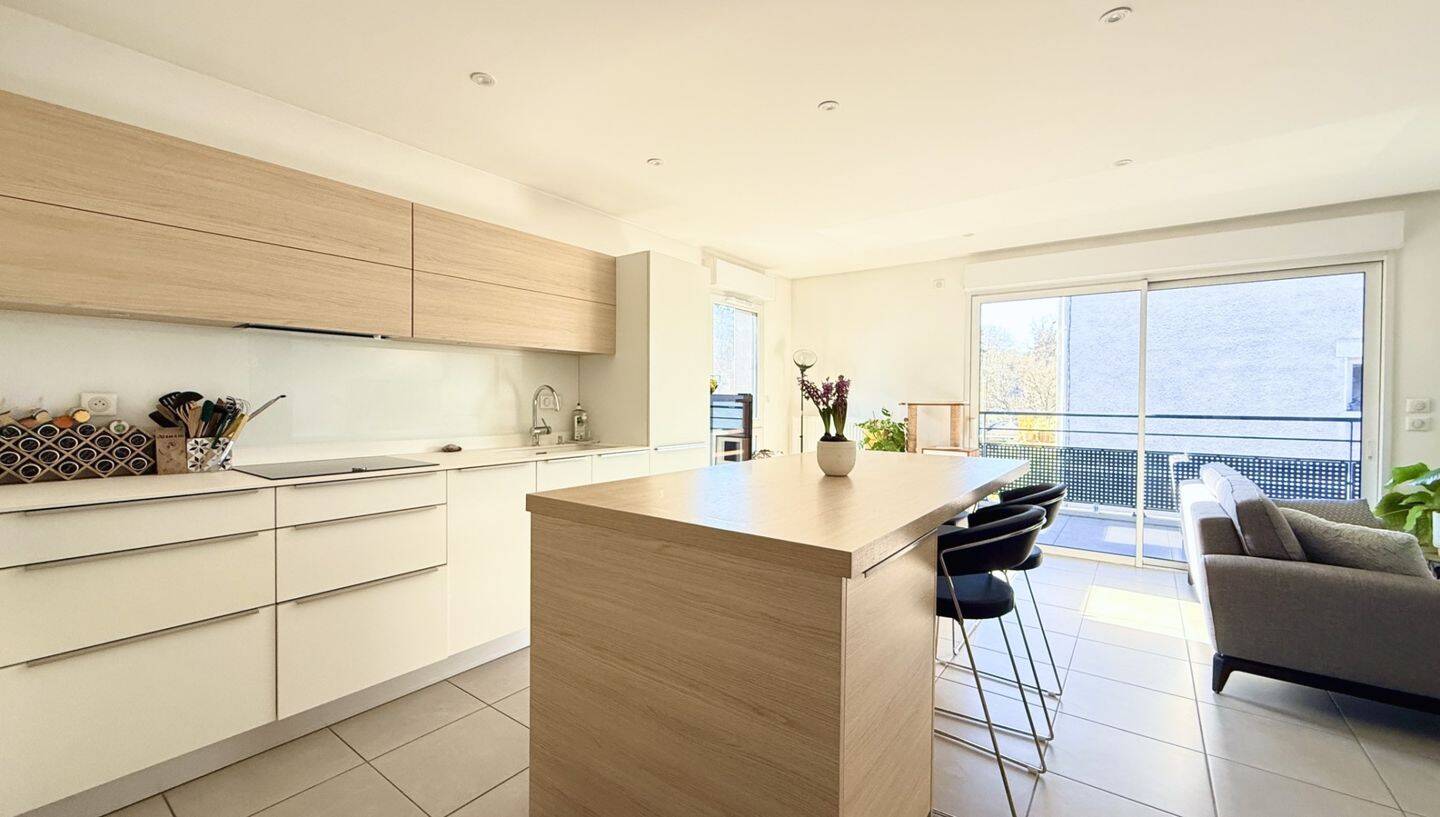 Maison à louer, 60m², TASSIN LA DEMI LUNE
