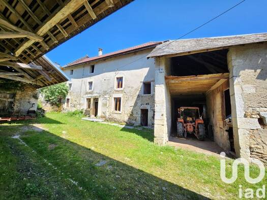 Maison à vendre 214 000 € 4 pièces 2 chambres 115 m² 1 171 m² de terrain Parves 01300