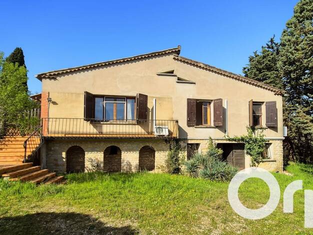 Villa à vendre 179 000 € 4 pièces 3 chambres 97 m² 1 537 m² de terrain Nord Pont-Saint-Esprit 30130