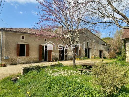 Maison à vendre 199 500 € 7 pièces 4 chambres 180 m² 2 620 m² de terrain Doulezon 33350