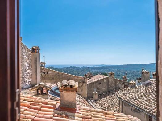 Appartement à vendre 1 200 000 € 5 pièces 3 chambres 139 m² Saint-Paul-de-Vence 06570