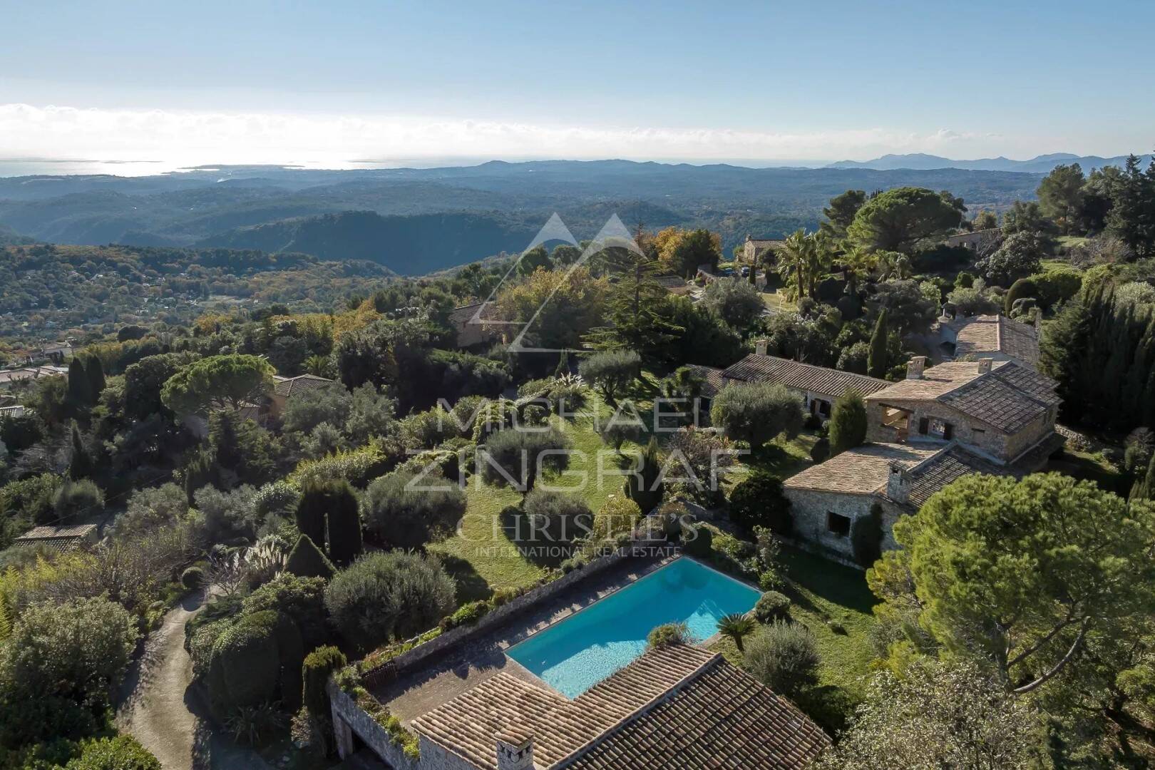 Maison à vendre, 328m², TOURRETTES SUR LOUP