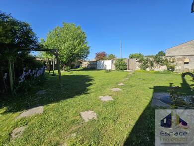 Maison à vendre 230 000 € 7 pièces 6 chambres 210 m² Aigrefeuille d Aunis 17290