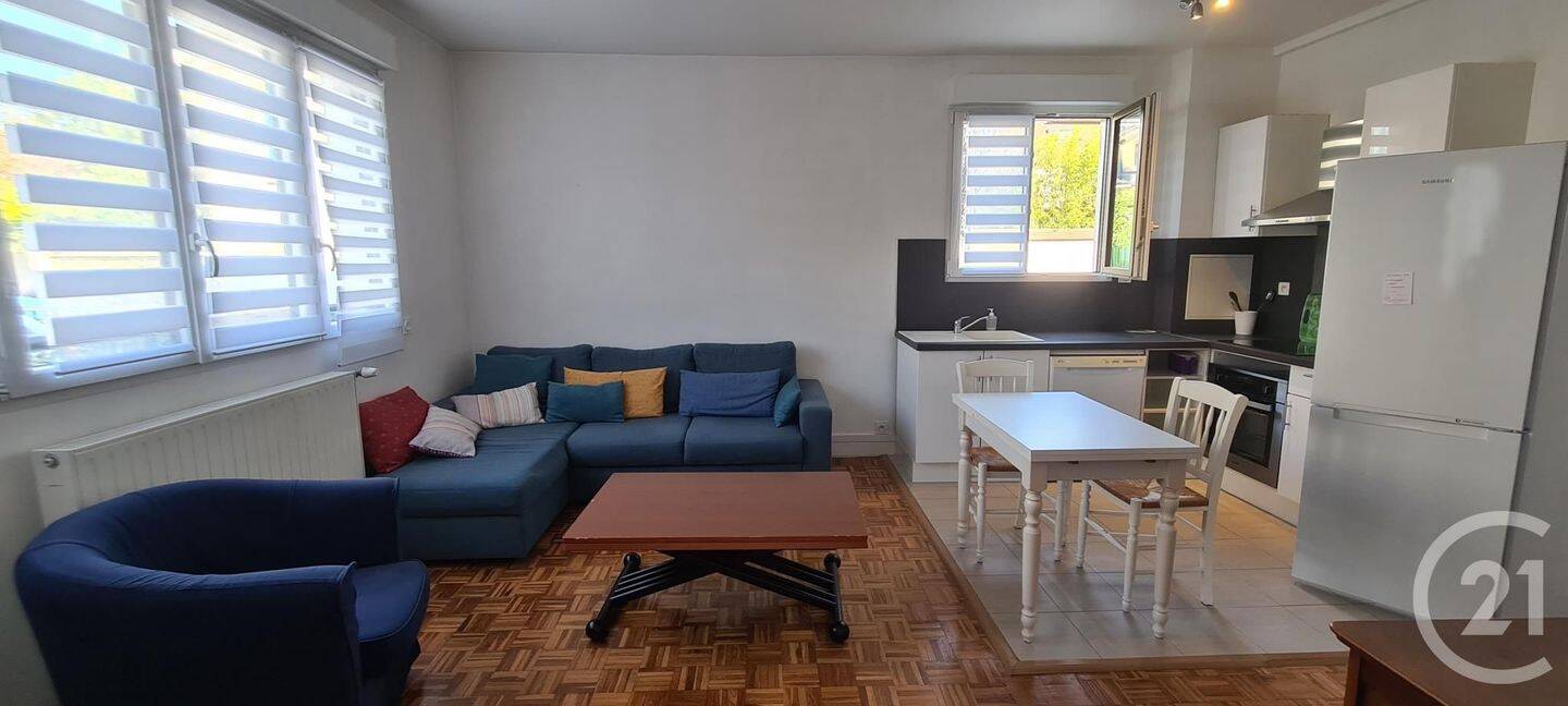 Maison à louer, 39m², SAINT MAUR DES FOSSES