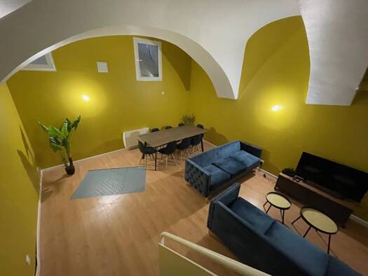 Appartement à louer 390 € 1 pièce 10 m² Plateau Laon 02000