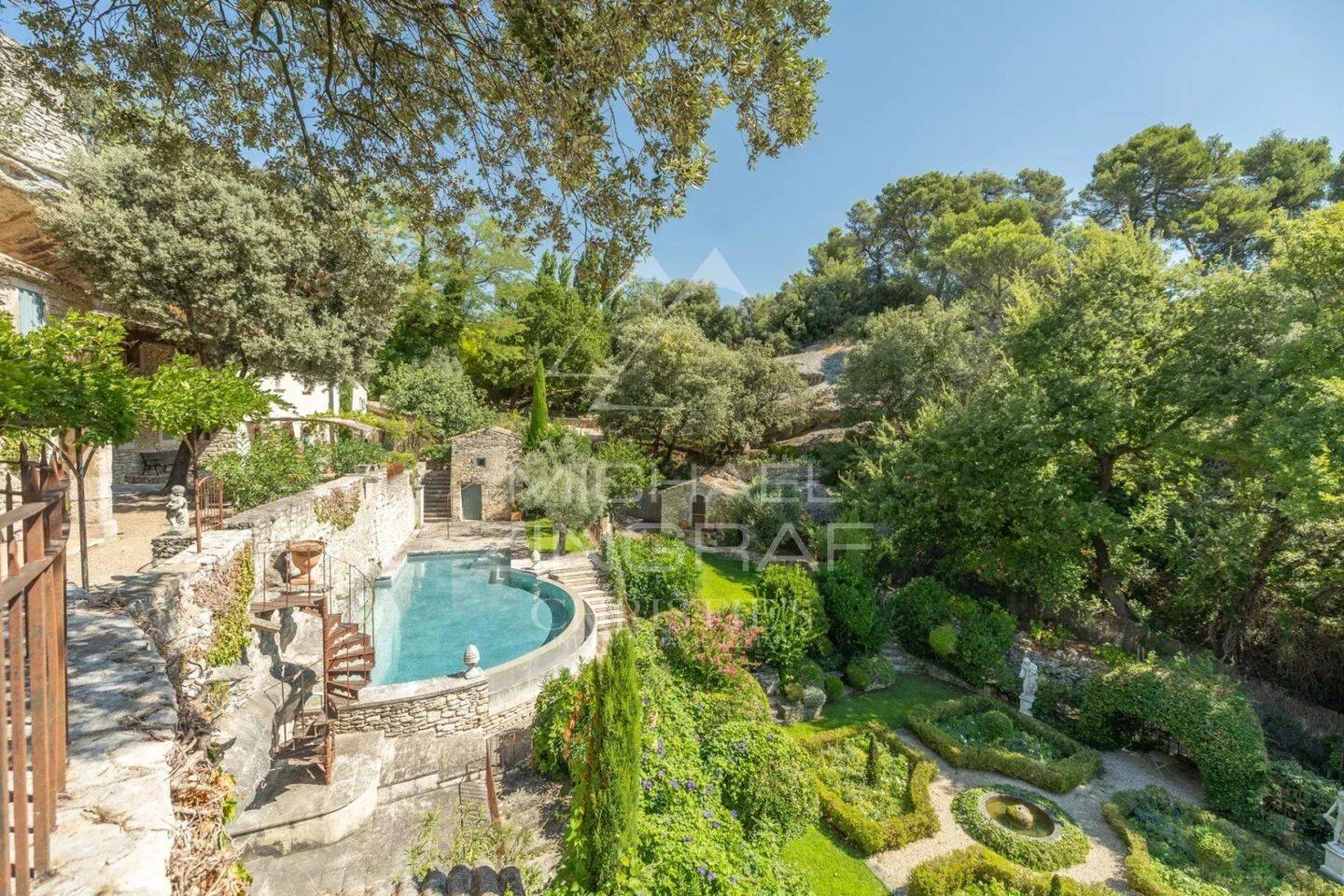 Maison à vendre, 469m², MENERBES