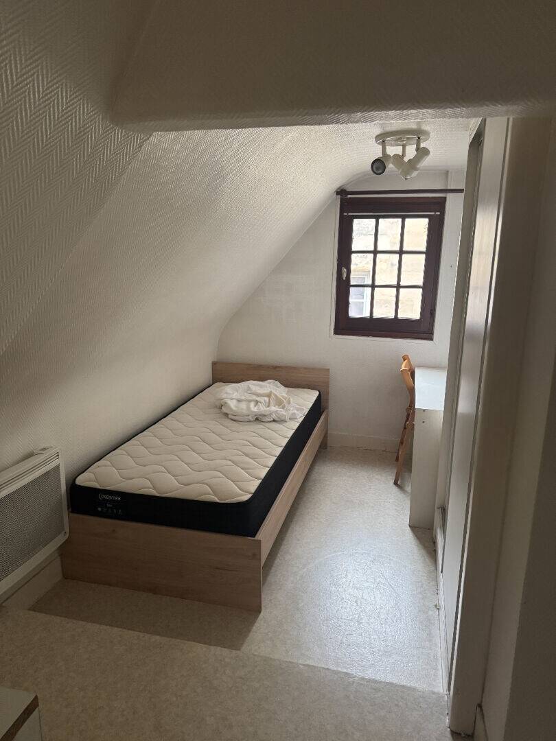 Maison à louer, 13m², CAEN