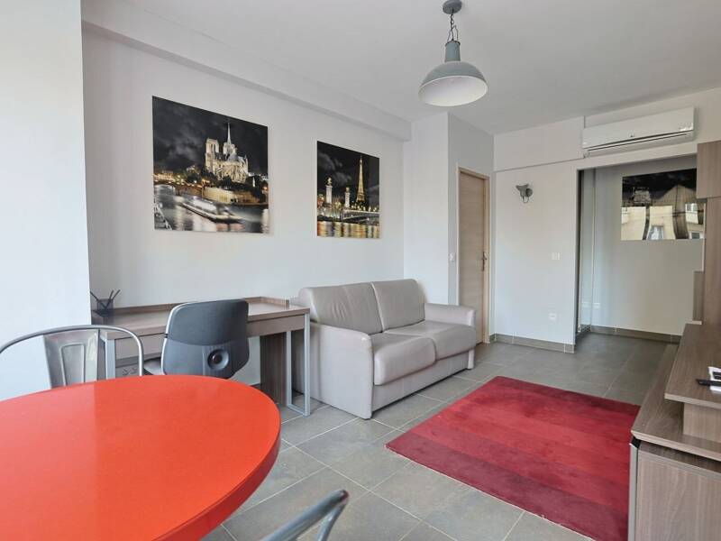 Maison à louer, 45m², PARIS 16E