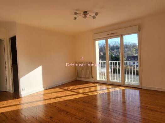 Appartement à vendre 133 000 € 4 pièces 3 chambres 60 m² Étage 1/4 Palente - Orchamps - La Combe Saragosse Besançon 25000