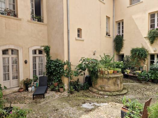 Duplex à vendre 120 000 € 4 pièces 3 chambres 93 m² RDC Allées Paul Riquet Beziers 34500