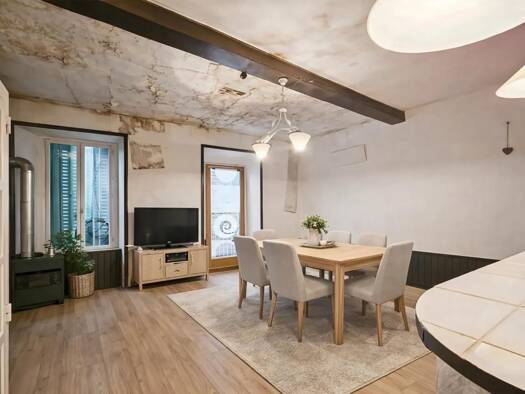 Maison de ville à vendre 180 000 € 4 pièces 110 m² Saillans 26340