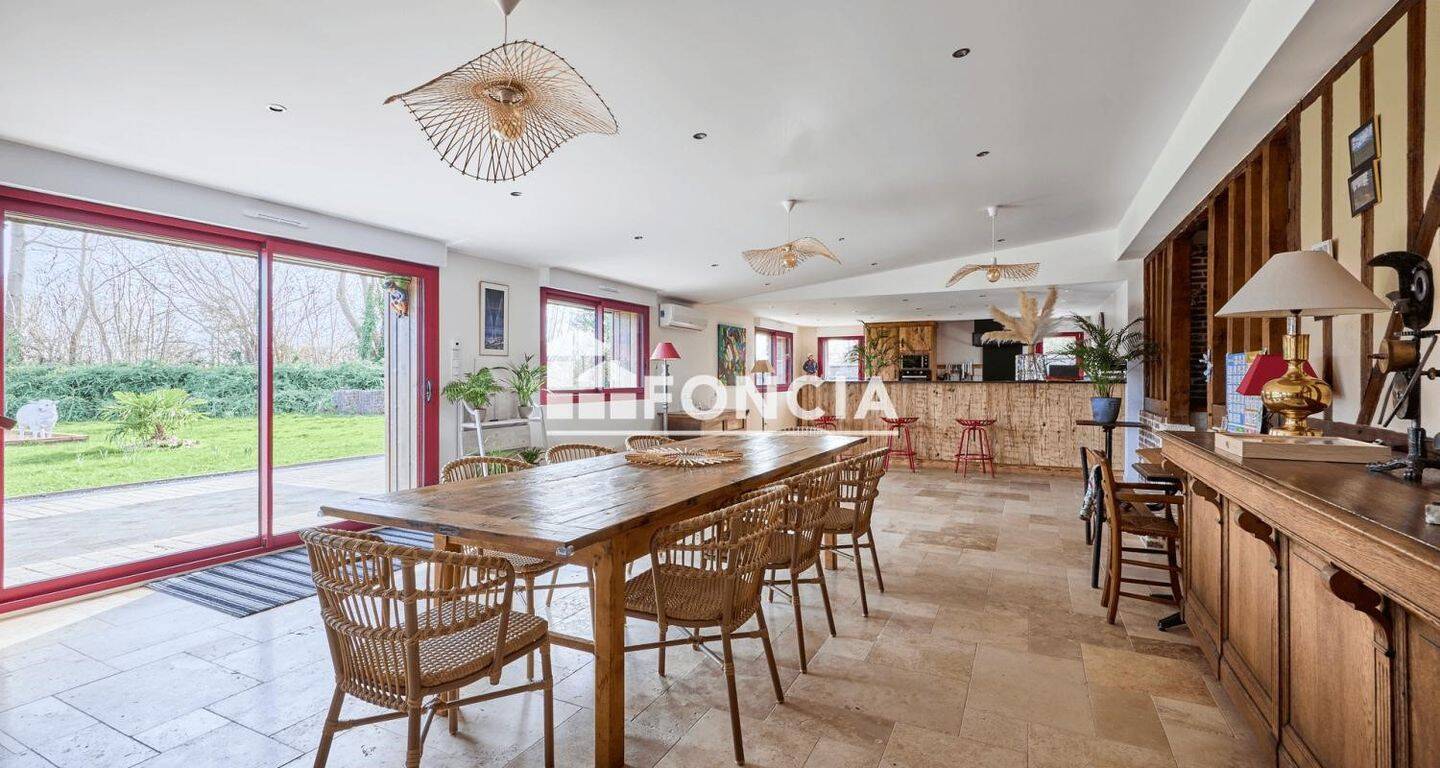 Maison à vendre, 273m², EQUEMAUVILLE