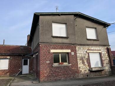 Maison à vendre 166 000 € 5 pièces 3 chambres 138 m² 1 137 m² de terrain Ribemont 02240