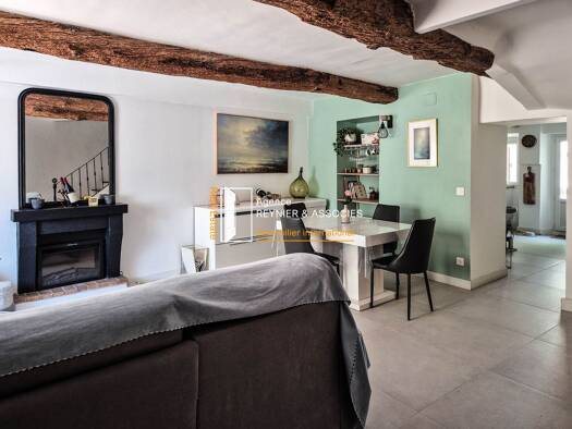 Maison à vendre 490 000 € 8 pièces 4 chambres 163 m² 220 m² de terrain Le Plan-de-la-Tour 83120