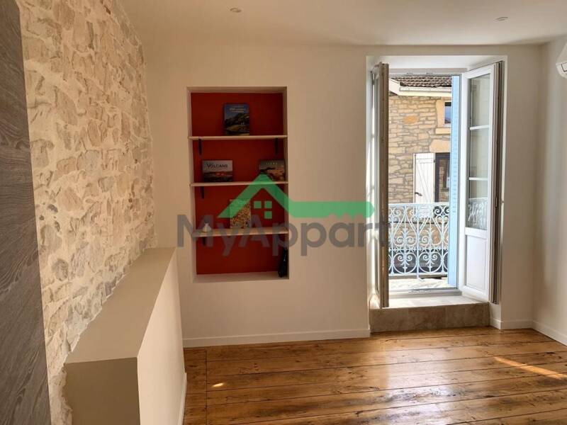 Maison à louer, 75m², FOUR