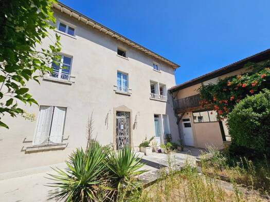 Appartement à vendre 340 000 € 4 pièces 2 chambres 111 m² Étage 3/3 Saint-Germain-au-Mont-d'Or 69650