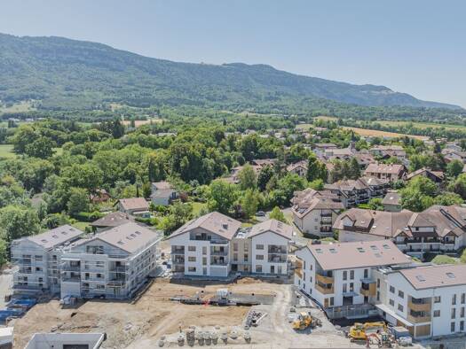 Appartement à vendre - neuf 315 000 € 2 pièces 51,56 m² 2ème étage dès le 01/01/2027 Archamps 74160