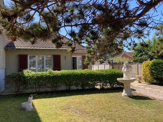 Maison à vendre 420 000 € 5 pièces 4 chambres 100 m² 547 m² de terrain Varaville 14390
