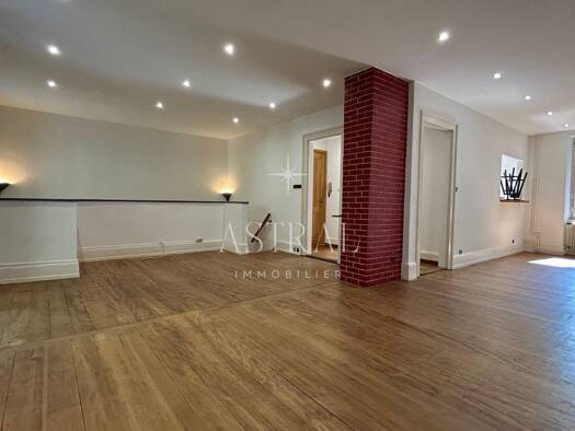 Duplex à vendre 179 000 € 3 pièces 2 chambres 118 m² RDC Wolf Wagner Centre Mulhouse 68100