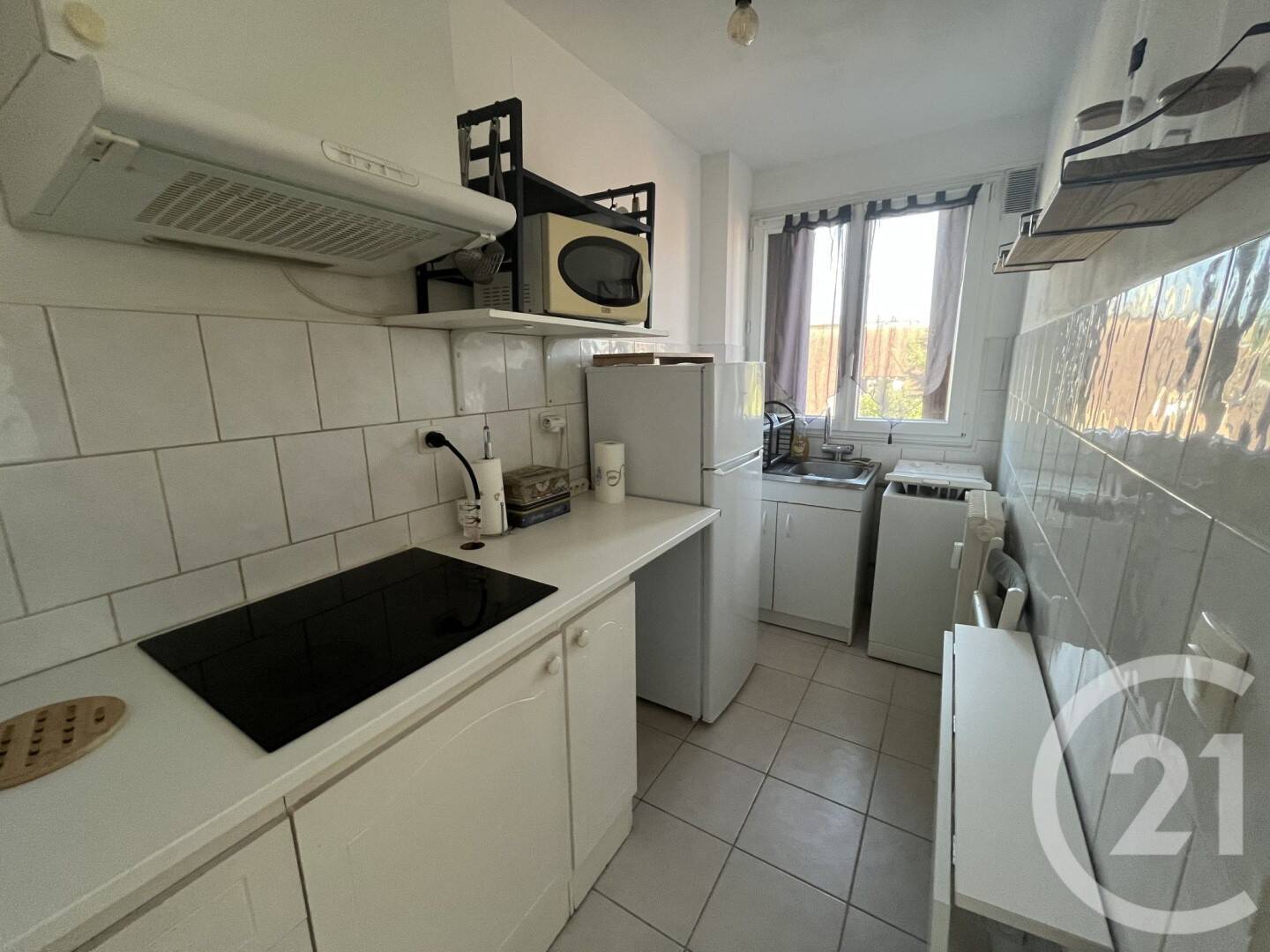 Maison à louer, 27m², SAINT MAUR DES FOSSES