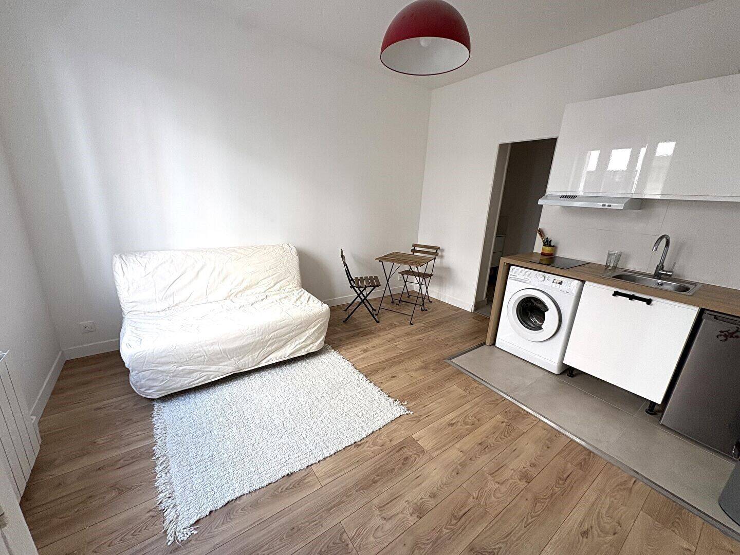 Maison à louer, 17m², LEVALLOIS PERRET