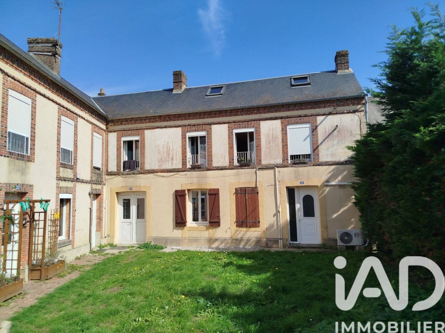 Maison à vendre, 110m², SAINTE GAUBURGE SAINTE COLOMBE