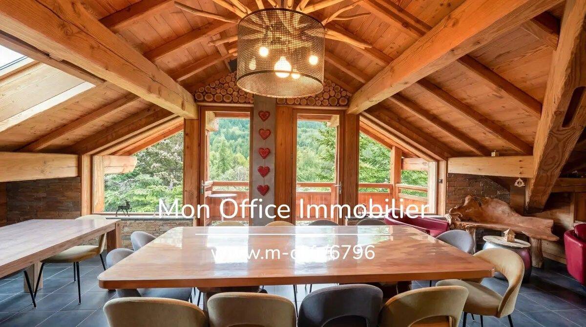 Maison à vendre, 357m², LA SALLE LES ALPES
