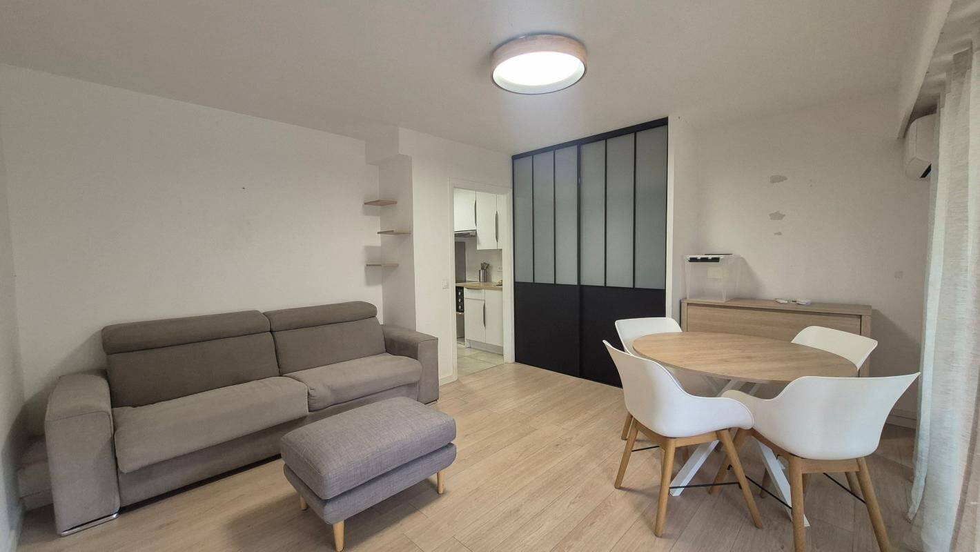 Maison à louer, 26m², ANTIBES