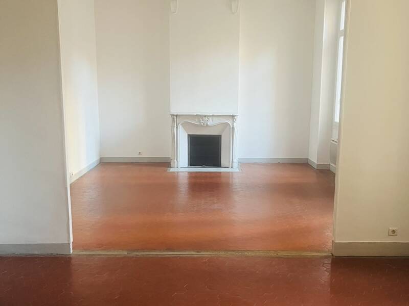 Maison à louer, 143m², MARSEILLE 6E