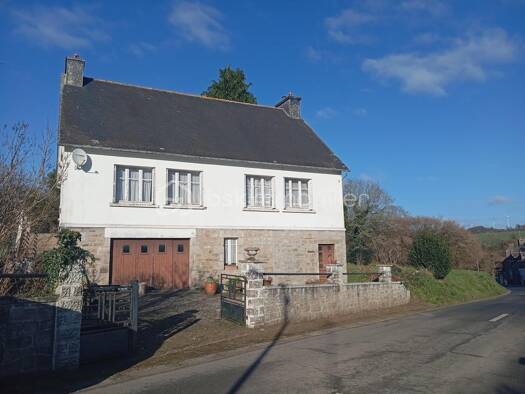 Maison à vendre 95 000 € 6 pièces 3 chambres 97 m² 2 707 m² de terrain Saint-Servais 22160