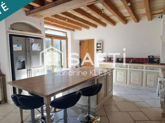 Maison à vendre 199 000 € 5 pièces 2 chambres 110 m² 3 735 m² de terrain Sceaux-du-Gâtinais 45490