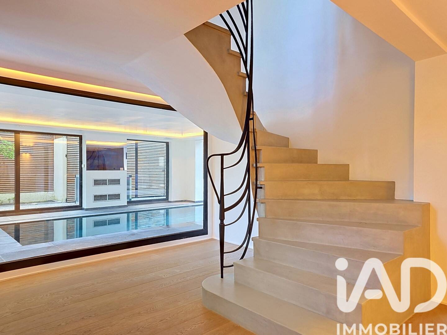 Maison à vendre, 265m², SAINT MAUR DES FOSSES