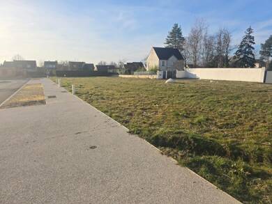 Terrain constructible à vendre 120 000 € 366 m² de terrain Fontenay-Trésigny 77610