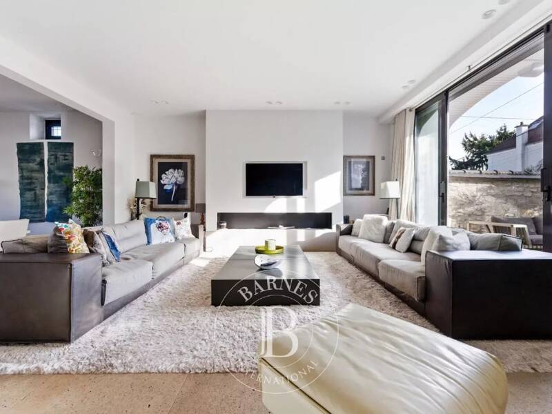 Maison à vendre, 577m², SAINT MAUR DES FOSSES