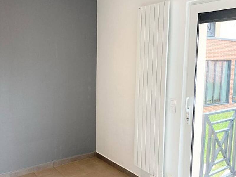 Maison à louer, 11m², EZANVILLE