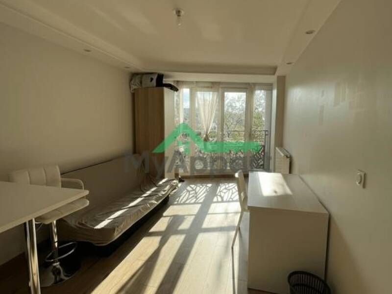 Maison à louer, 29m², LES LILAS