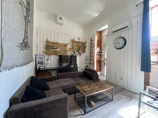 Loft à vendre 120 000 € 3 pièces 2 chambres 55 m² RDC Baille Marseille 5ème arrondissement 13005