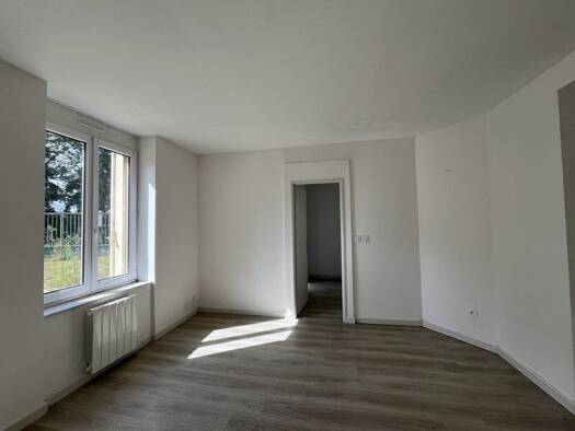 Maison de plain-pied à vendre 135 000 € 4 pièces 3 chambres 78 m² 750 m² de terrain Maurs 15600
