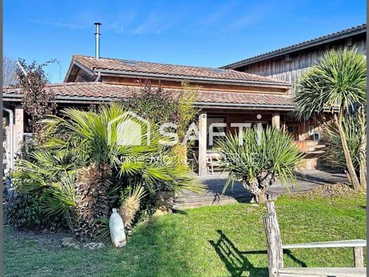 Immeuble à vendre 750 000 € 219 m² Le Porge 33680