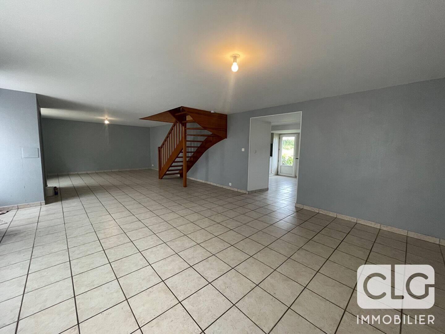 Maison à vendre, 127m², PLOZEVET