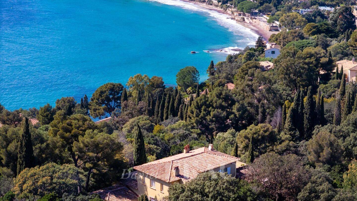 Maison à vendre, 379m², RAYOL CANADEL SUR MER