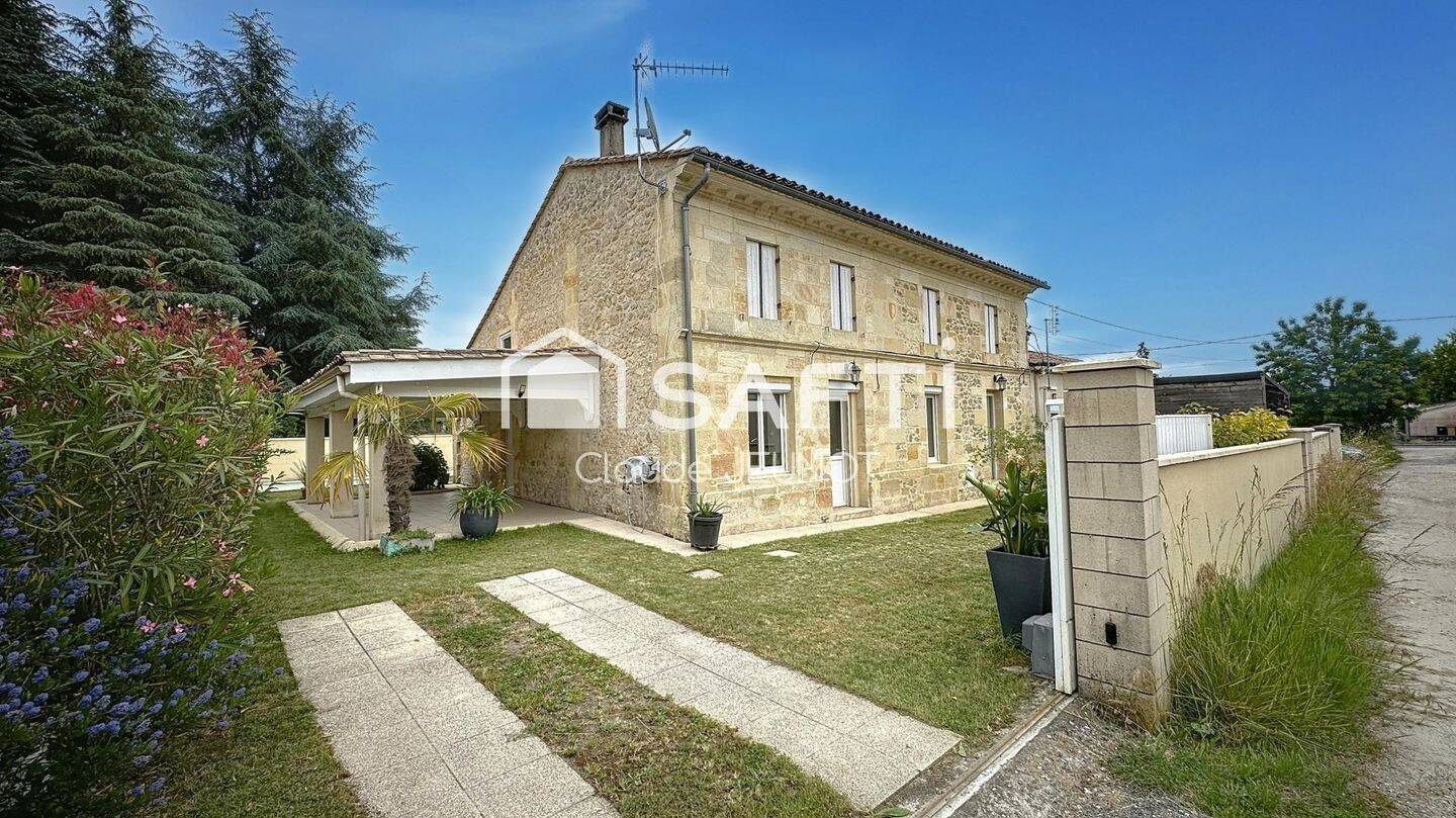 Maison à vendre, 186m², SAINT YZAN DE SOUDIAC