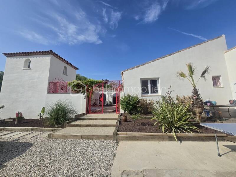 Maison à vendre, 200m², VIC LA GARDIOLE