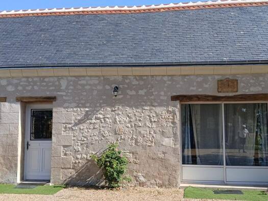 Maison à vendre 249 000 € 3 pièces 1 chambre 86 m² 6 700 m² de terrain Restigné 37140