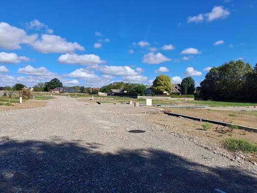 Terrain constructible à vendre 102 900 € 780 m² de terrain Laloubère 65310