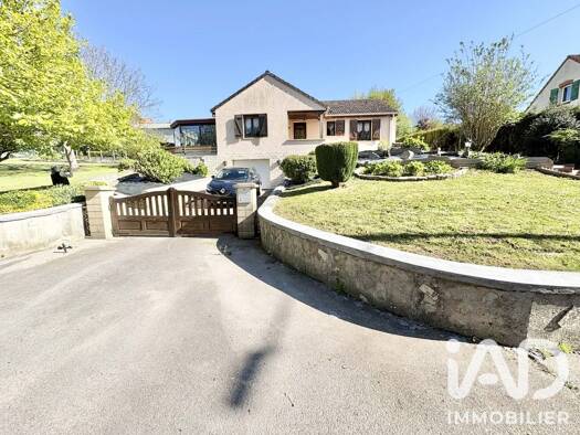 Maison de plain-pied à vendre 229 500 € 5 pièces 4 chambres 101 m² 1 790 m² de terrain Setques 62380